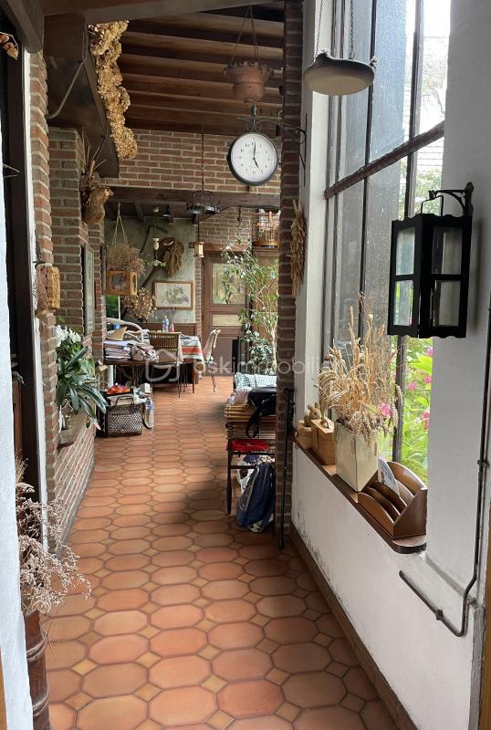 Demeure - 309 m² - 11 pièces