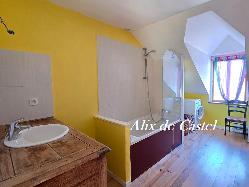 Appartement - 83 m² - 3 pièces