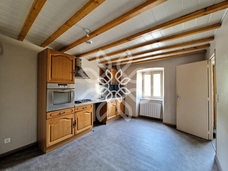 Maison de village - 70 m² - 3 pièces