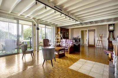 Maison ancienne - 229 m² - 8 pièces