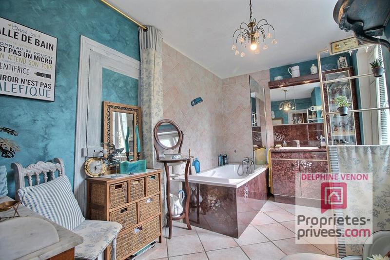 Maison - 140 m² - 4 pièces