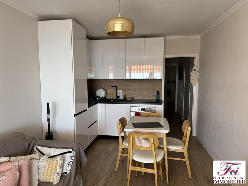 Appartement - 43 m² - 3 pièces