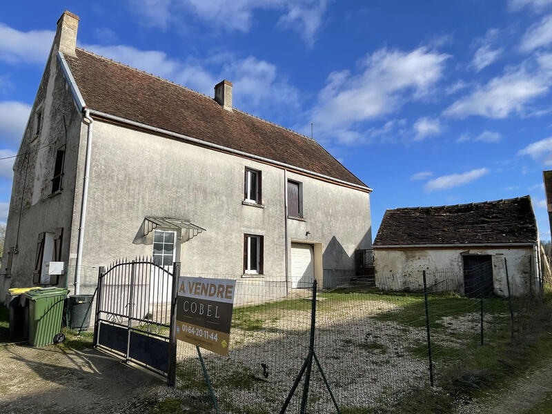 Maison - 104 m² - 5 pièces