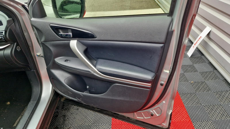 Mitsubishi Eclipse Cross My21 2.4 Mivec Phev Twin Motor 4wd Business