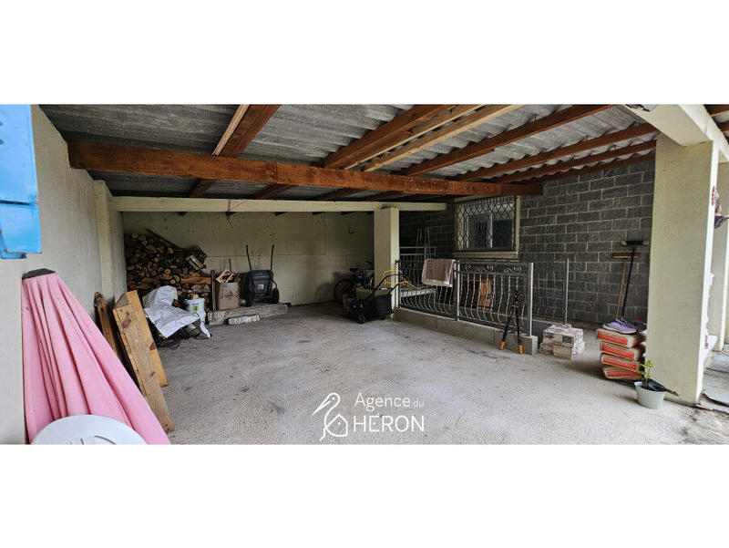 Propriété - 170 m² - 8 pièces