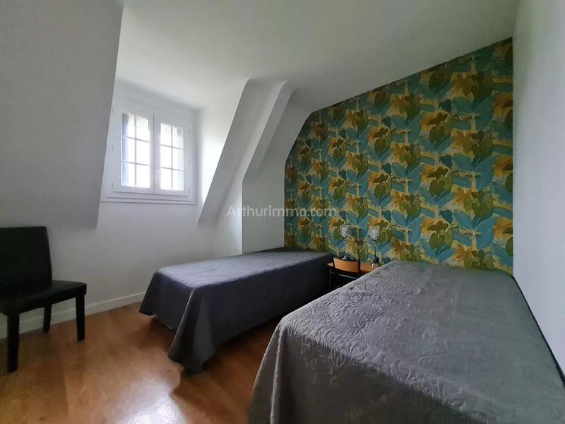 Maison - 159 m² - 8 pièces