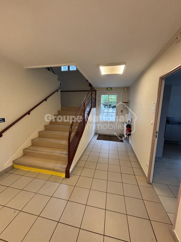 Maison - 319 m² - 12 pièces