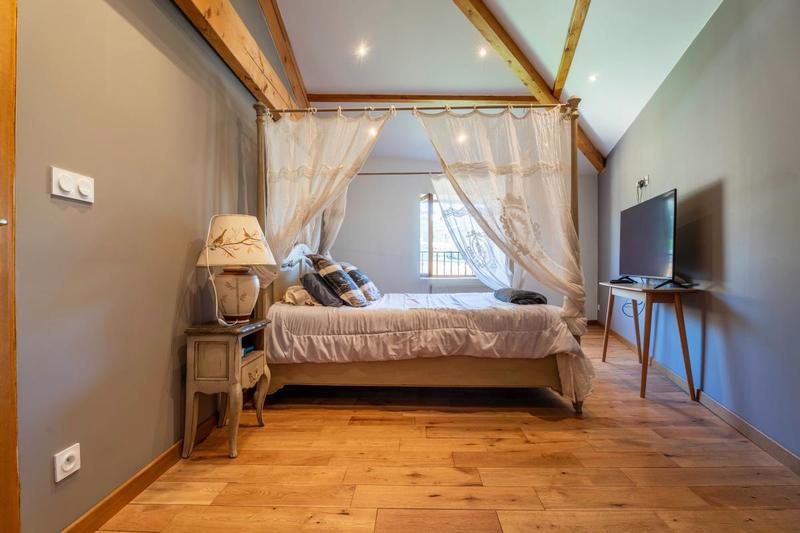 Maison - 186 m² - 5 pièces