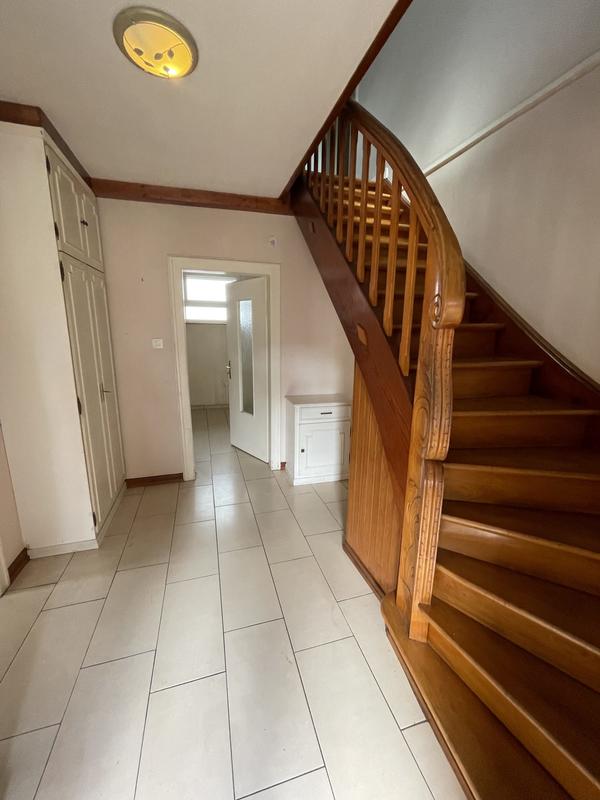 Appartement - 104 m² - 4 pièces