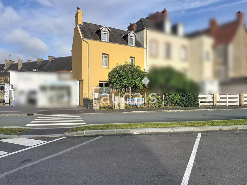 Maison - 85 m² - 5 pièces