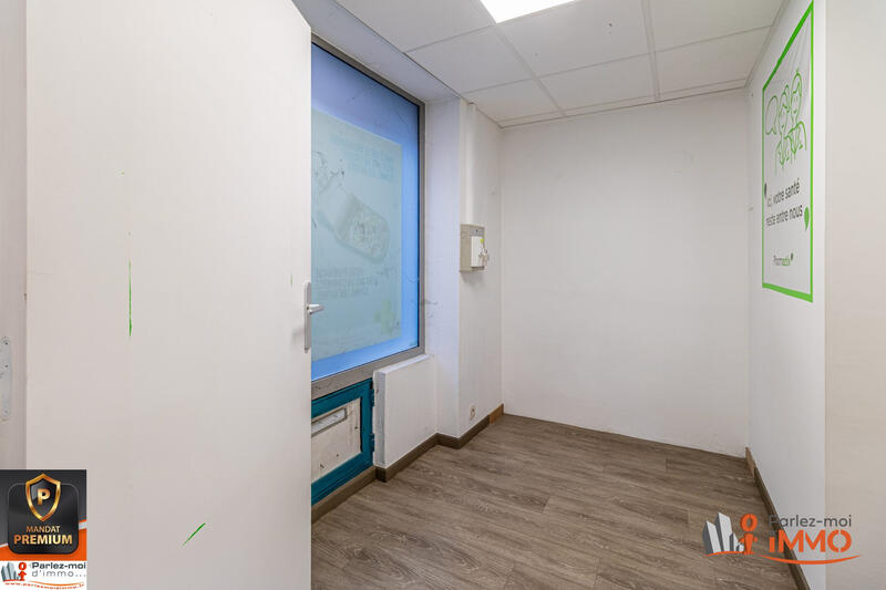 Local commercial - 107 m²
