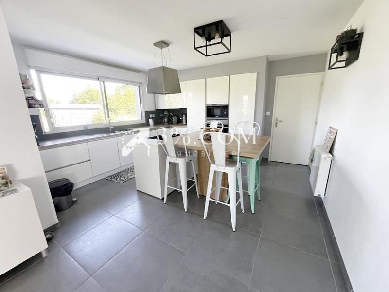 Maison - 170 m² - 7 pièces