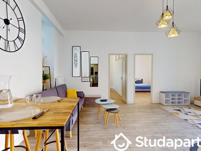 Chambre - 15 m² - 1 pièce