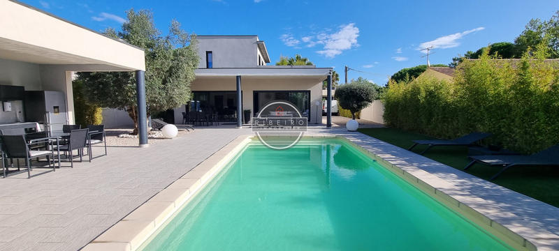 Villa - 150 m² - 5 pièces