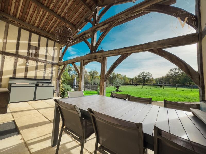 Haras - 250 m² - 6 pièces