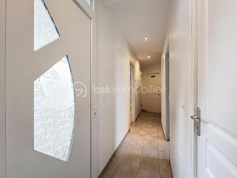 Maison - 84 m² - 5 pièces