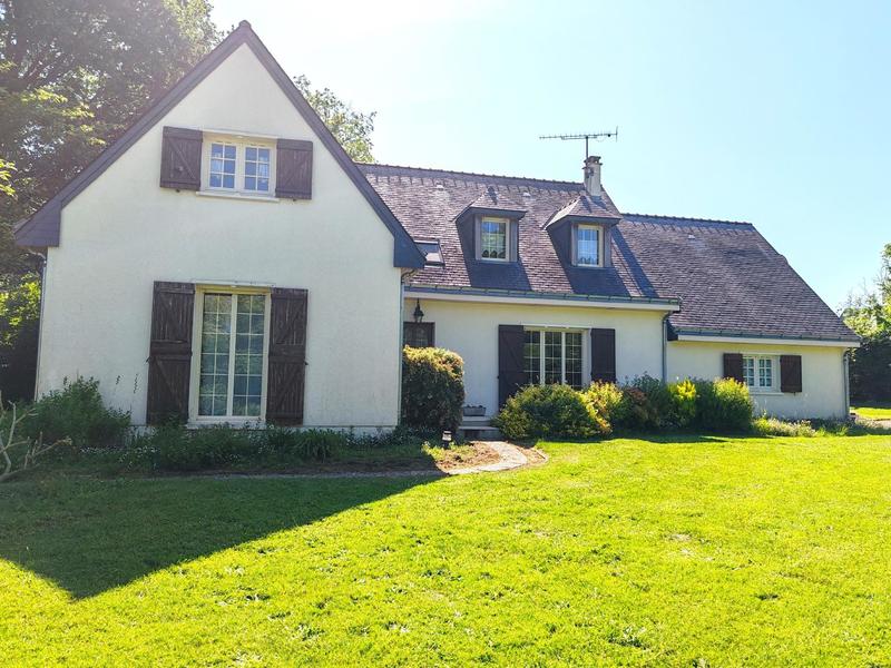 Maison - 190 m² - 8 pièces