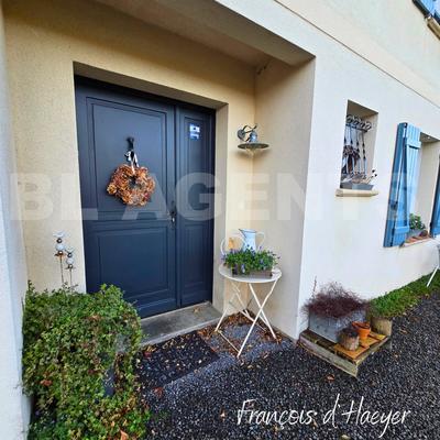 Maison contemporaine - 147 m² - 4 pièces