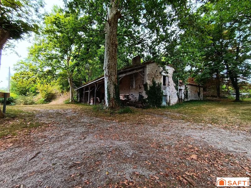 Maison - 300 m² - 9 pièces