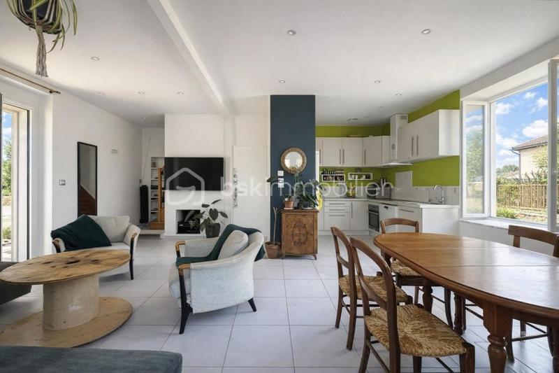 Maison de ville - 98 m² - 6 pièces