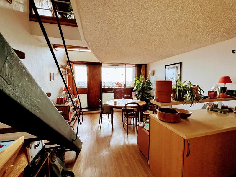 Duplex - 75 m² - 4 pièces