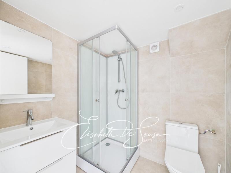 Maison - 152 m² - 8 pièces