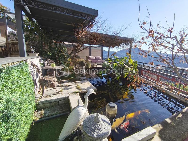 Villa - 264 m² - 7 pièces