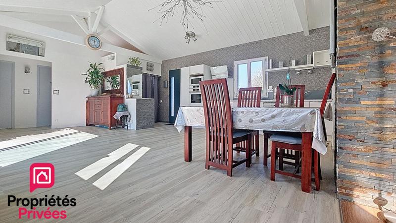 Maison - 440 m² - 5 pièces