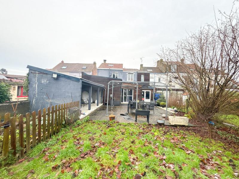 Maison - 135 m² - 4 pièces