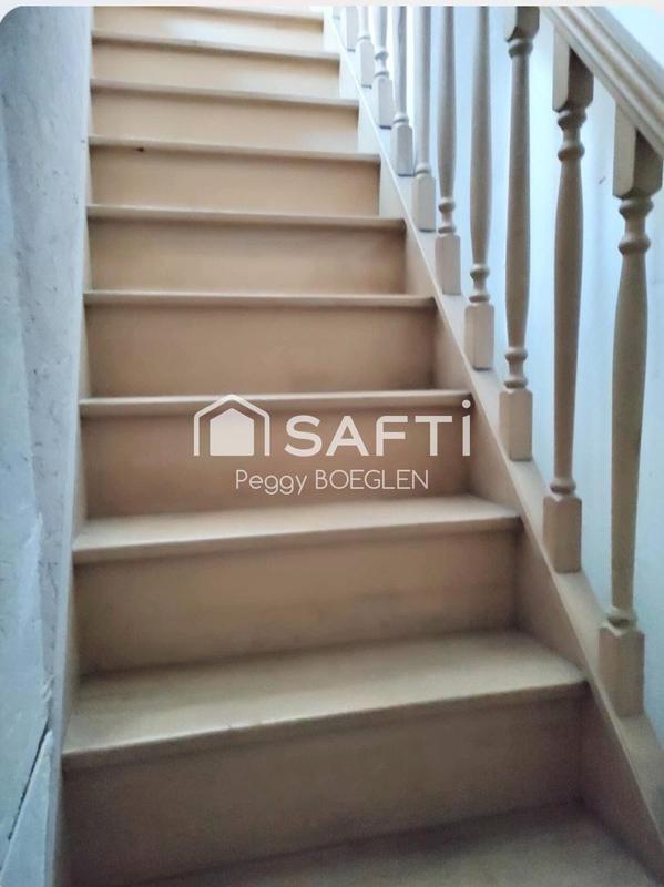 Maison - 85 m² - 6 pièces