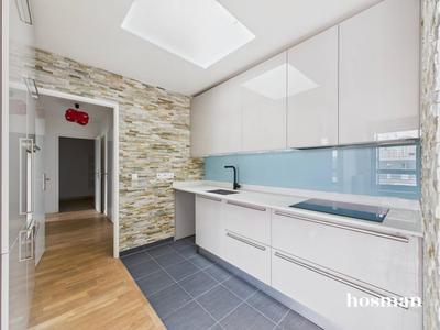 Appartement - 75 m² - 4 pièces