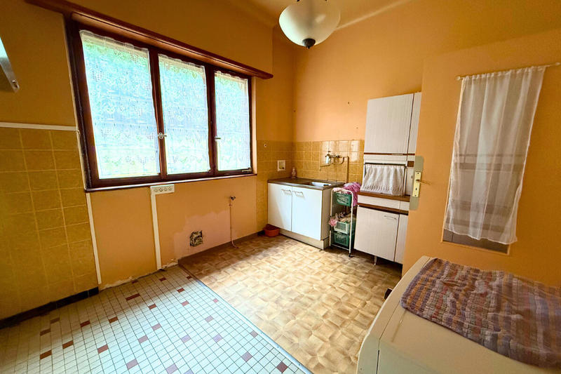 Maison - 176 m² - 7 pièces