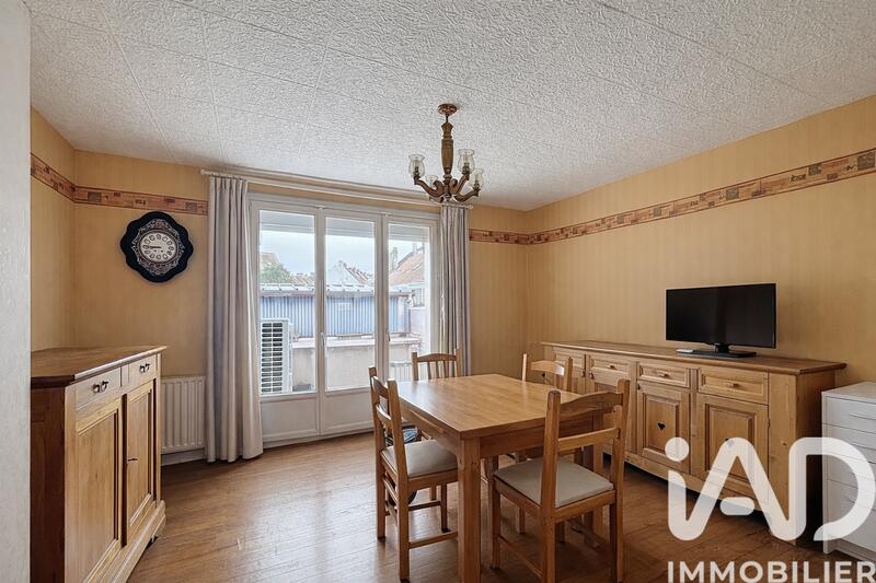 Maison de ville - 85 m² - 5 pièces