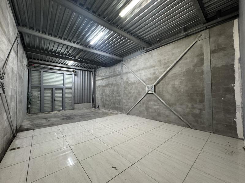 Local commercial - 165 m² - 3 pièces