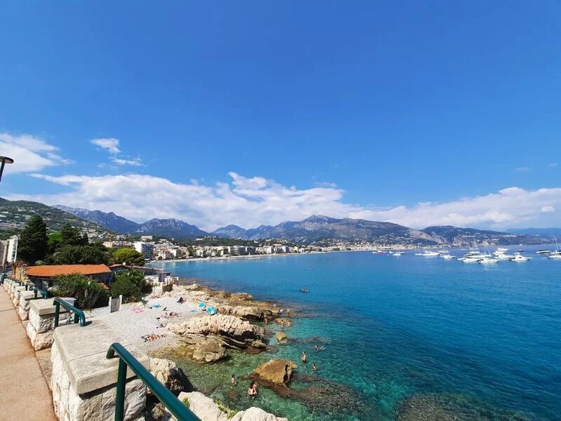 Local commercial - 65 m²