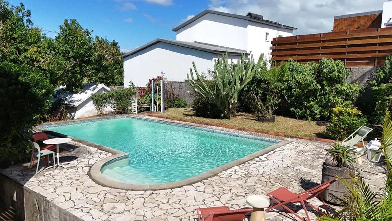 Maison - 297 m² - 14 pièces