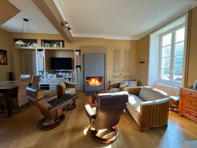 Maison - 200 m² - 9 pièces