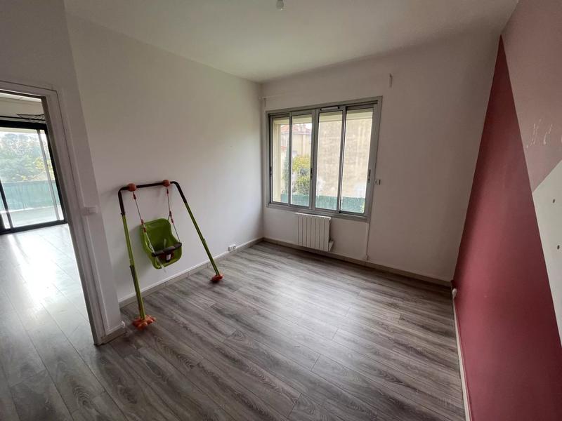 Immeuble - 270 m² - 12 pièces