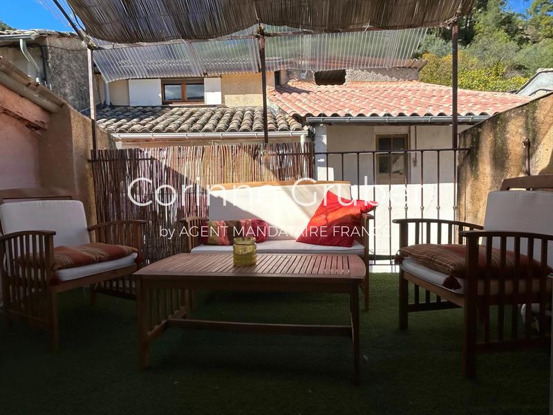 Appartement - 140 m² - 5 pièces