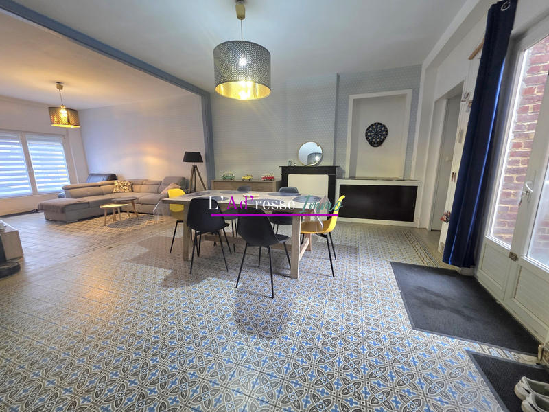 Maison - 101 m² - 4 pièces