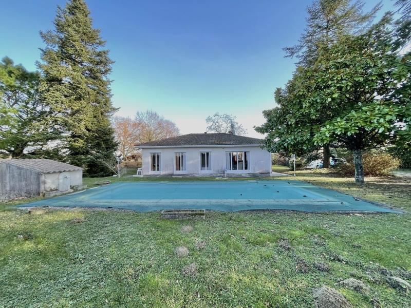 Maison - 95 m² - 4 pièces