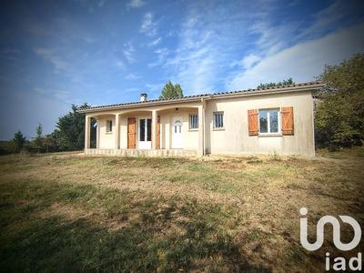 Maison - 90 m² - 4 pièces