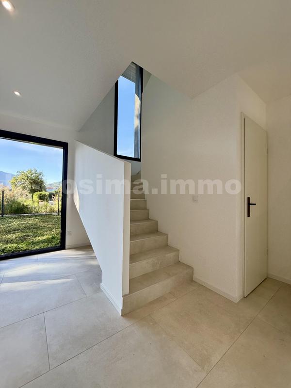 Maison - 96 m² - 4 pièces