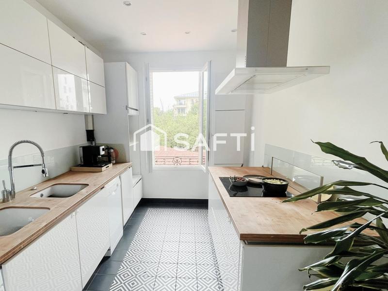 Maison - 105 m² - 4 pièces