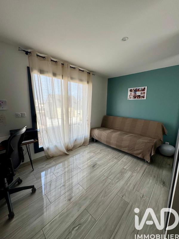 Maison - 147 m² - 9 pièces