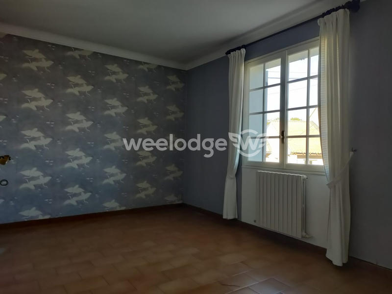 Maison traditionnelle - 140 m² - 5 pièces