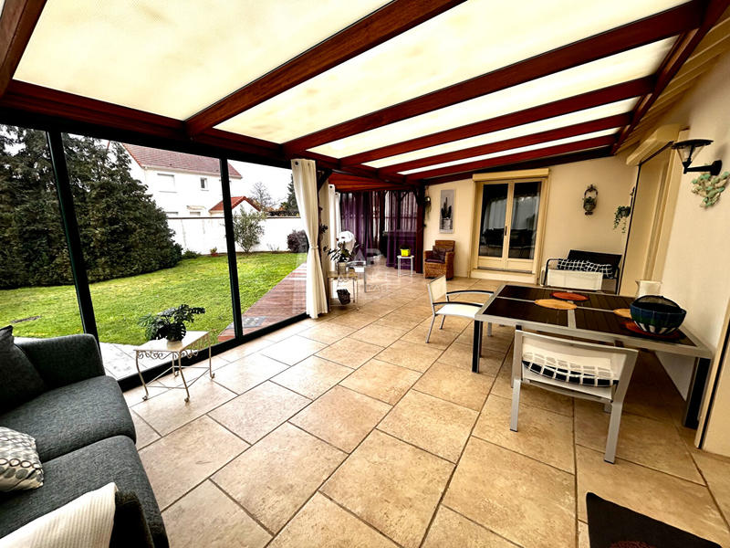 Maison - 145 m² - 6 pièces