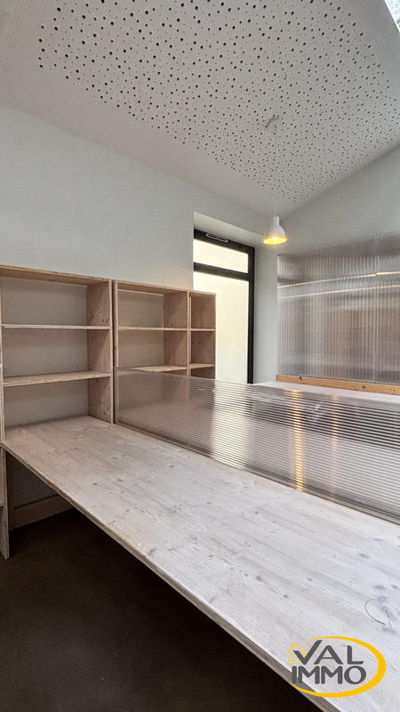 Local commercial - 154 m²