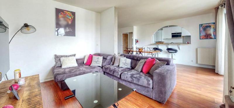 Appartement - 95 m² - 5 pièces