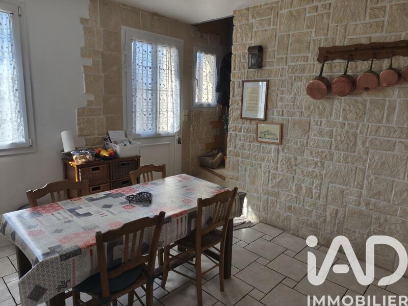 Maison - 144 m² - 7 pièces